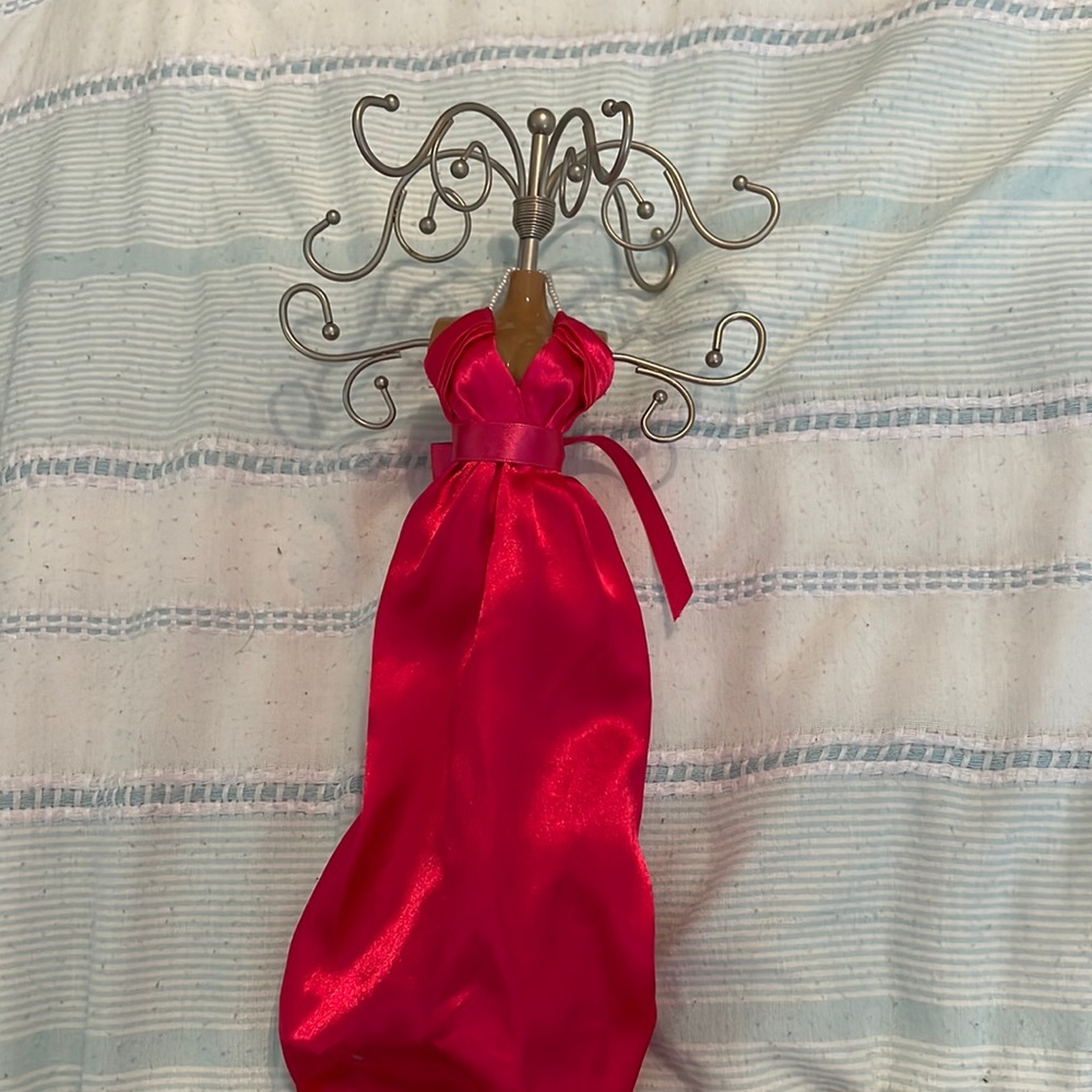 Hang your jewelry. Selling for $9